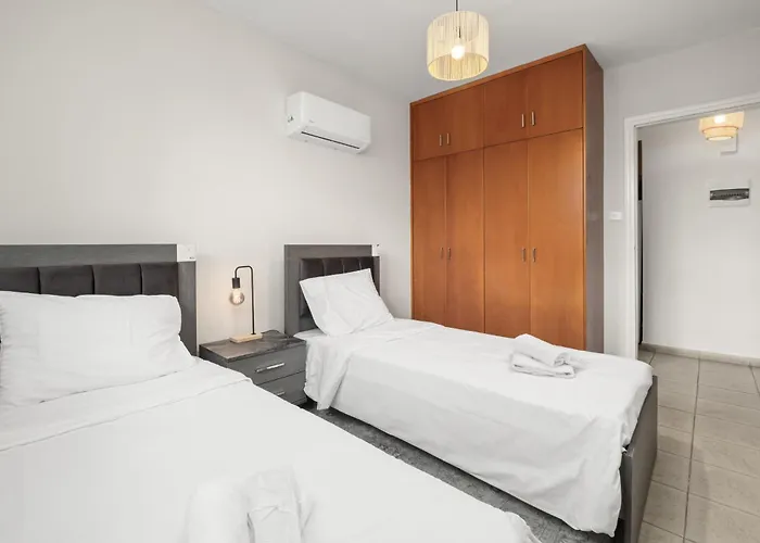 Apartamento Downtown Stadium 3 Bedroom Lárnaca