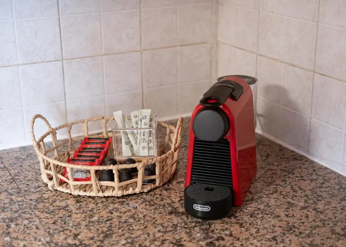 Downtown Stadium 3 Bedroom ラルナカ