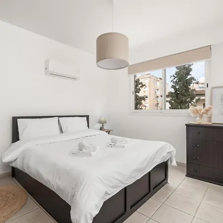 Downtown Stadium 3 Bedroom Apartament