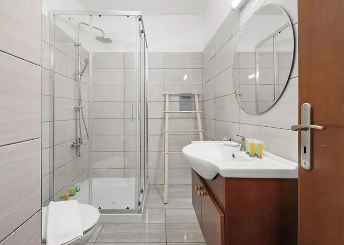 Downtown Stadium 3 Bedroom Lägenhet